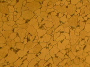 تصویر متالوگرافی نمونه قبل از عملیات حرارتی